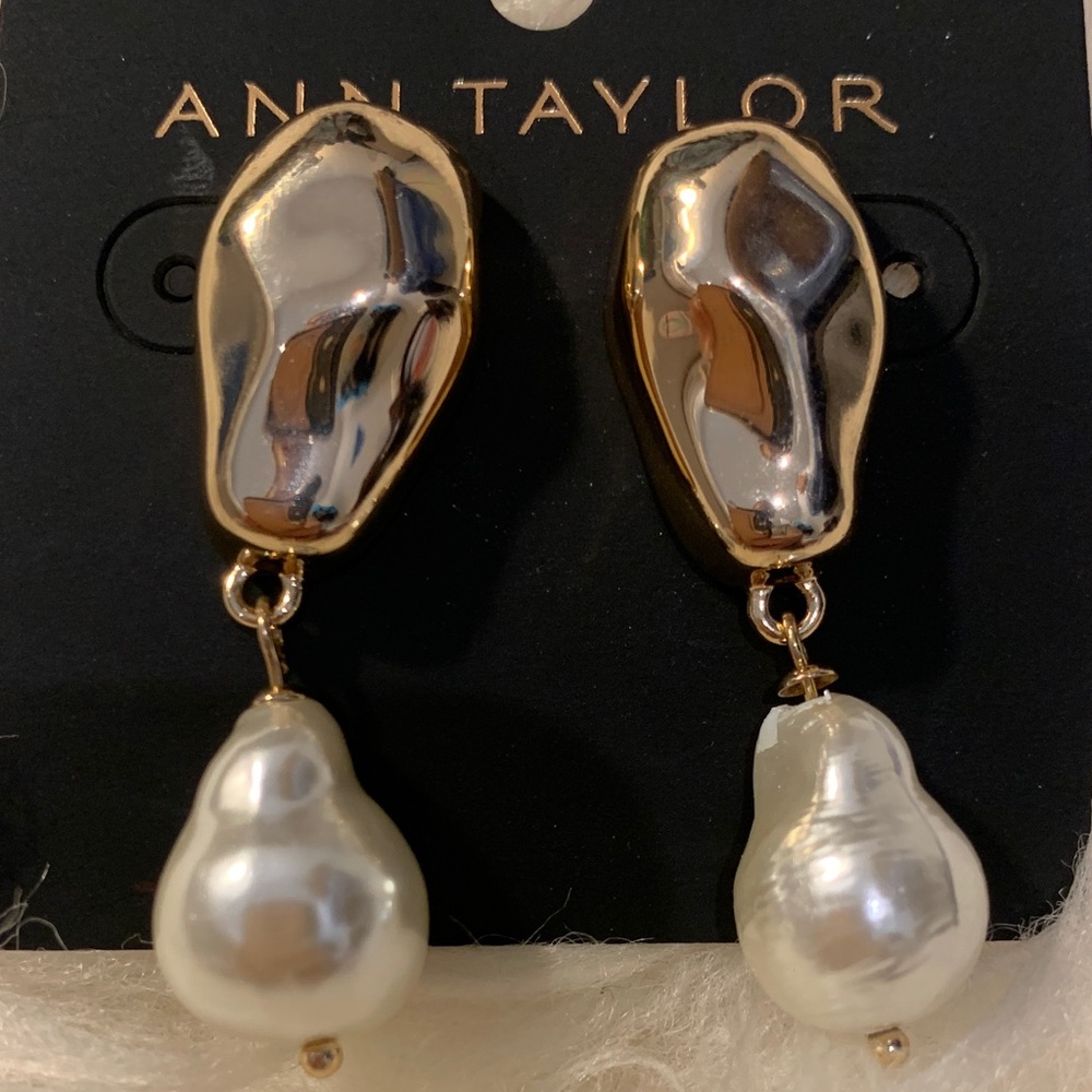 Ann Taylor Gold and White Pearl Earrings - Picture 6 of 6